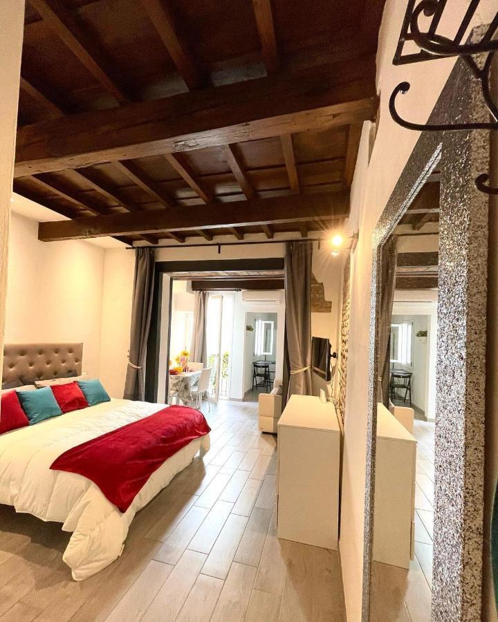 Roberto'S Apartment. Firenze Piazza Santa Croce. מראה חיצוני תמונה