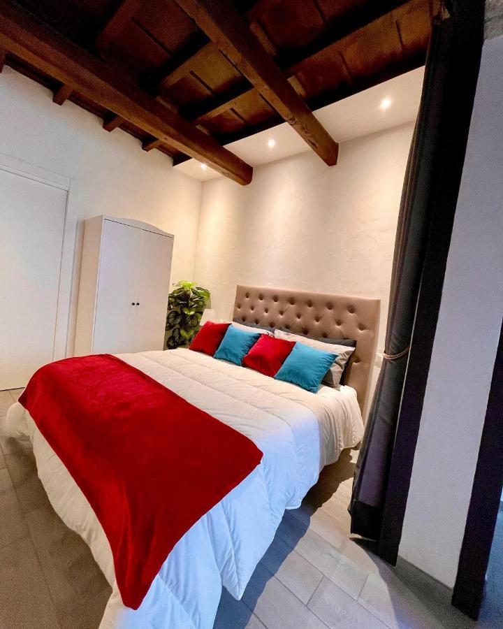 Roberto'S Apartment. Firenze Piazza Santa Croce. מראה חיצוני תמונה